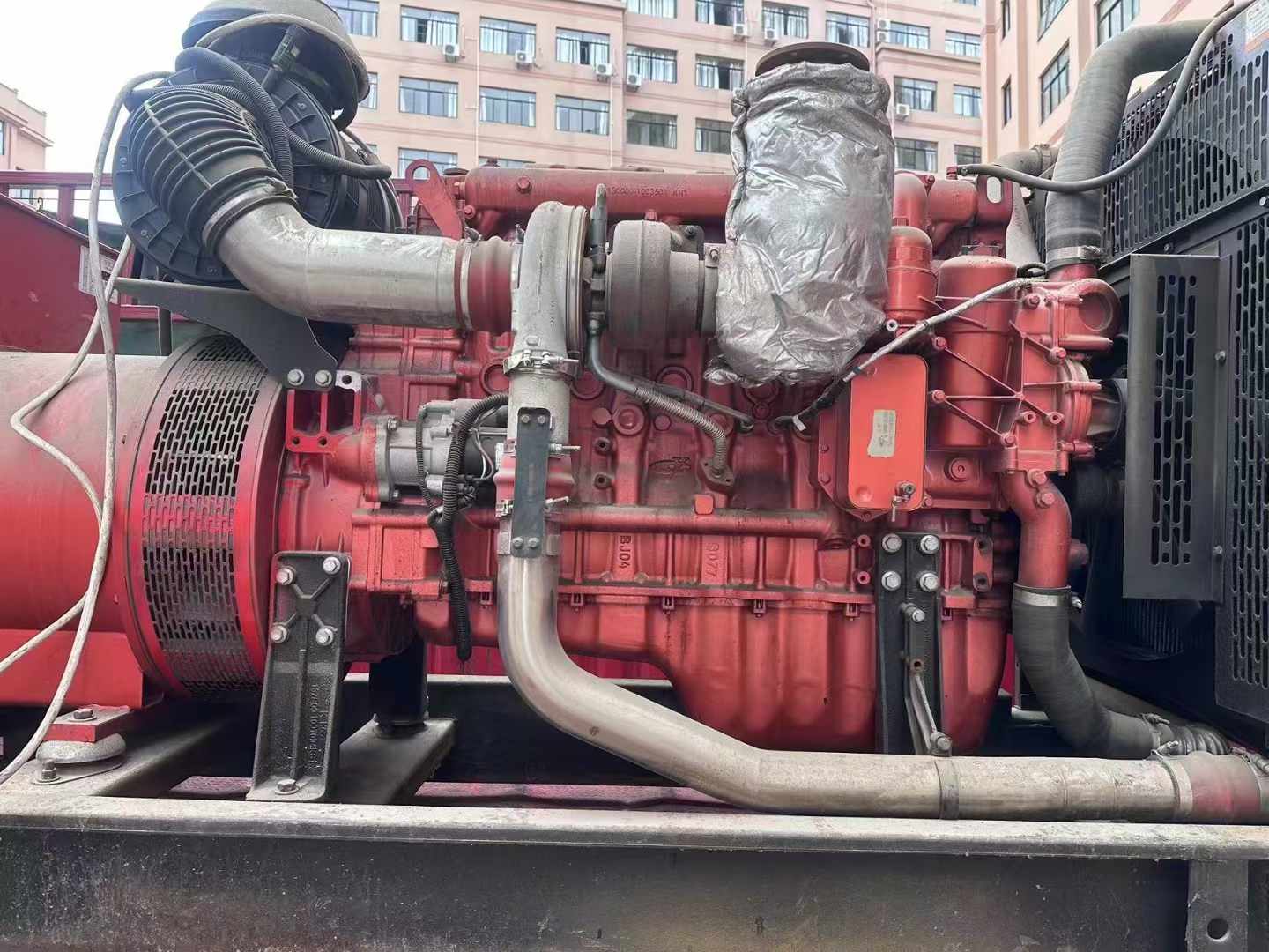 堆龙德庆如何选择适合 600kW 柴油发电机组的过载保护器？